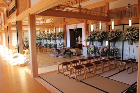 ○○寺で葬儀を行いました